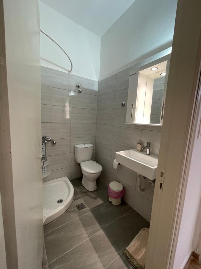 Nafsika Apartments Agios Georgios Pagon Exteriör bild