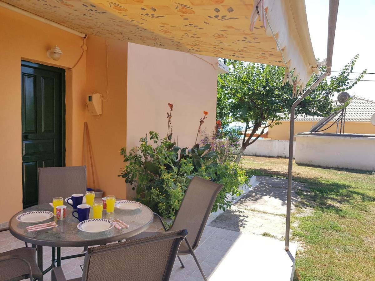 Nafsika Apartments Agios Georgios Pagon Exteriör bild