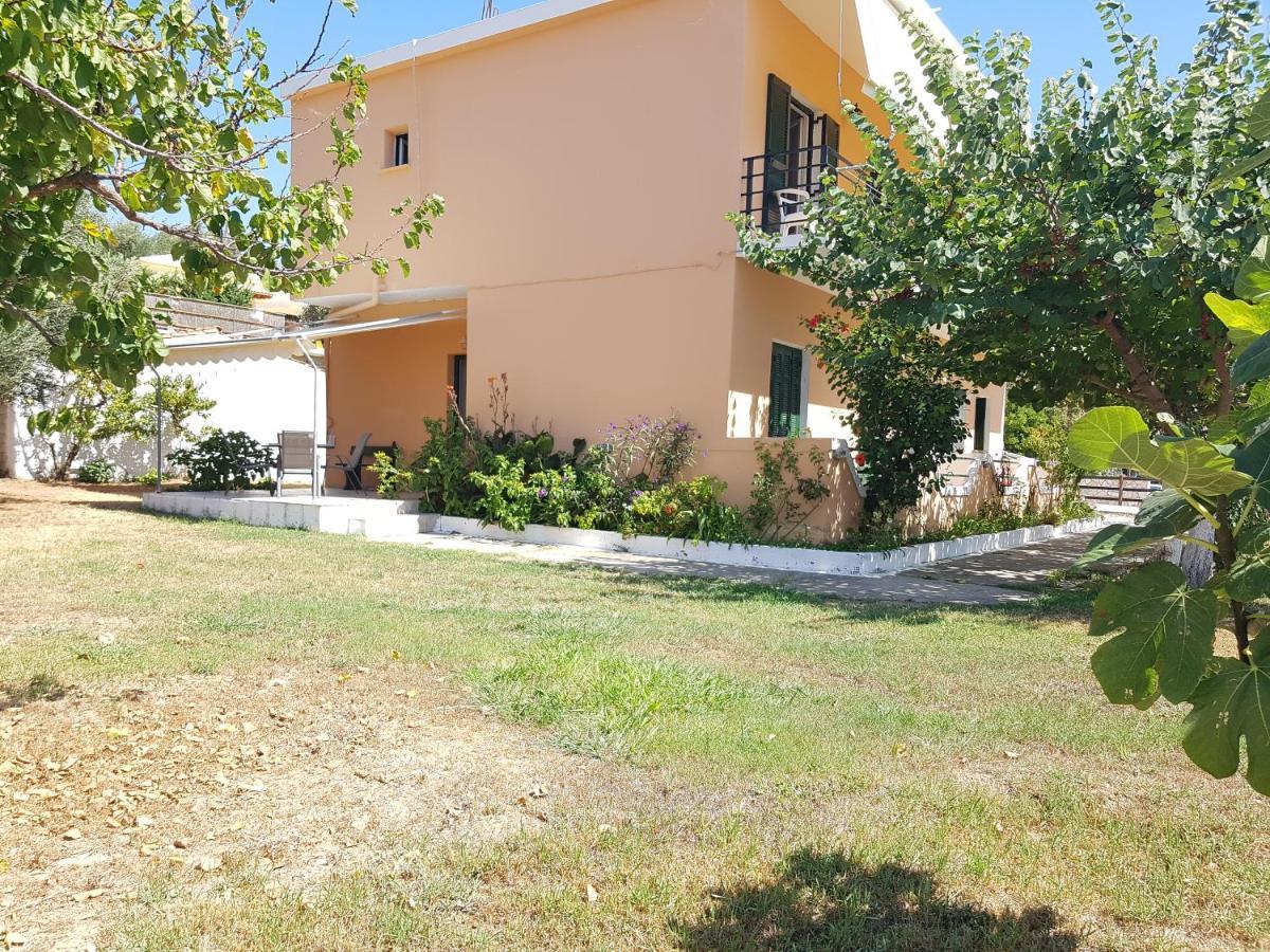 Nafsika Apartments Agios Georgios Pagon Exteriör bild